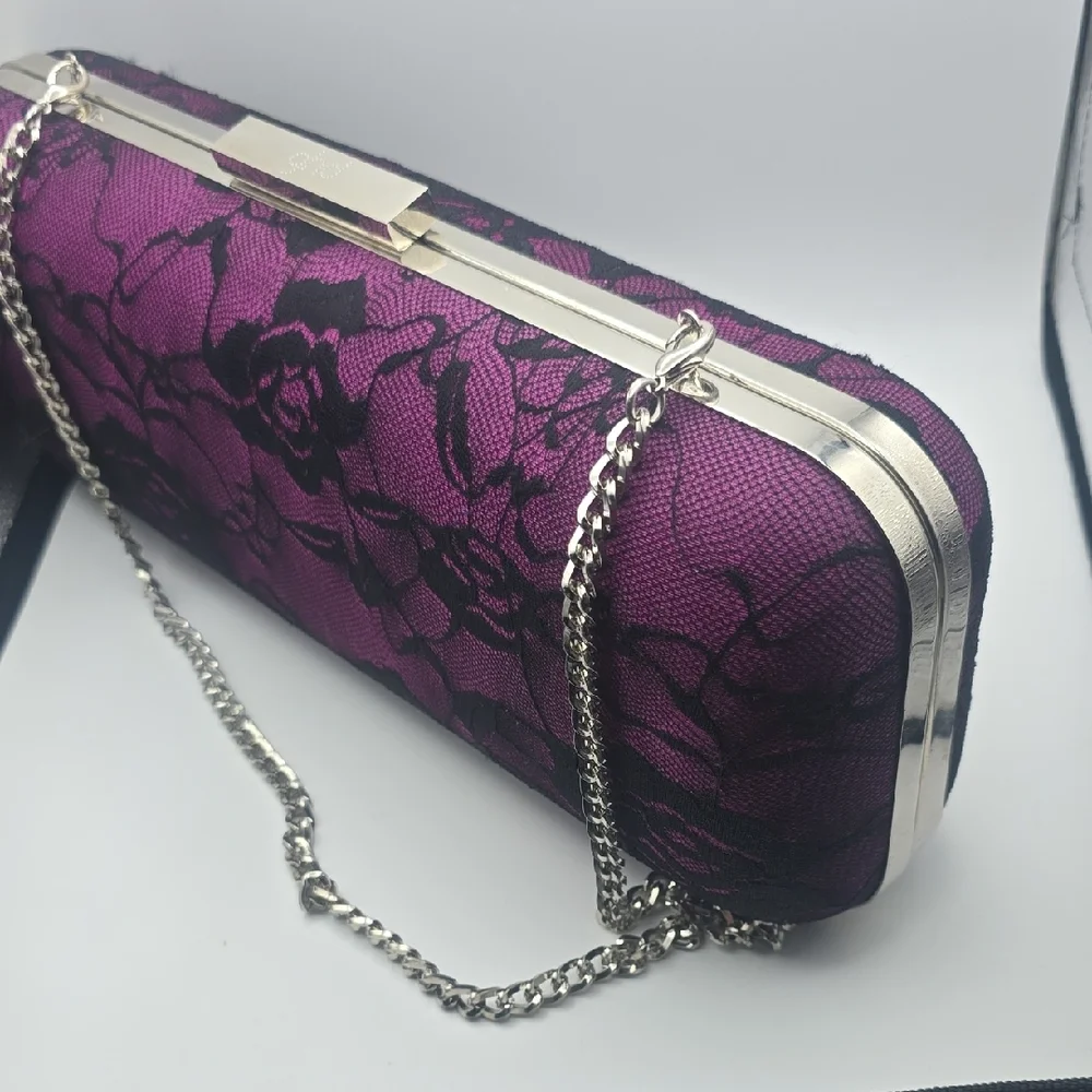 GHD Elegant Purple Lace Clutch Straightener Holder W/ Chain (EUC)🖤💜🖤